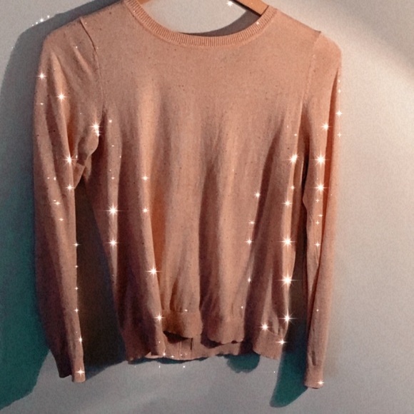 Tops - Picture 7 of 16